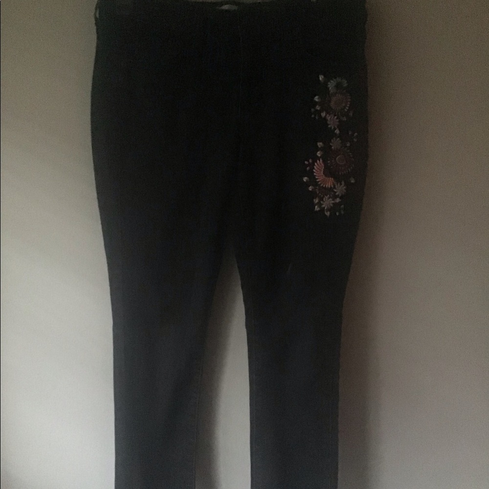 Flower jeans